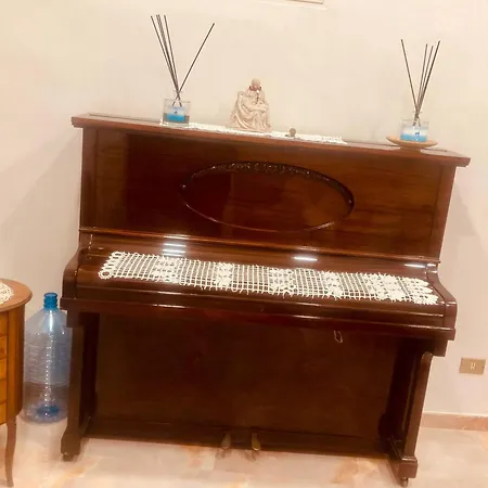 Lejlighed La Dolce Sosta A Casa Di Linda Napoli